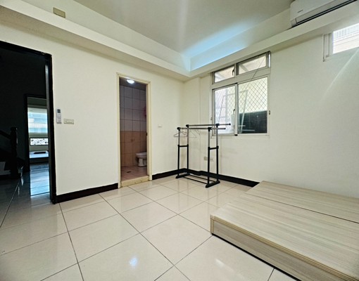 觀音工業區~10房10衛浴出租~ - Image 5