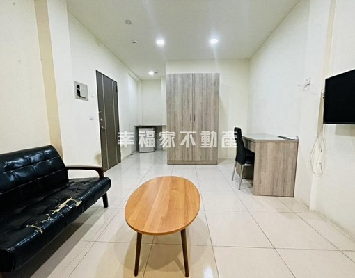 新市南科大坪數獨立陽台套房/可租補 - Image 1