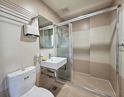 近市府及家樂福🍰4套房1雅房電梯透天出租🍰可安神位可租補 - Image 15