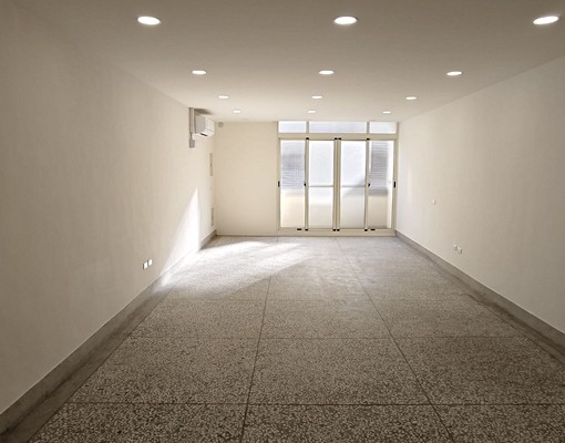 全新整理💥可租補可營登💥間間套房💥間間冷氣💥可隔6房 - Image 1