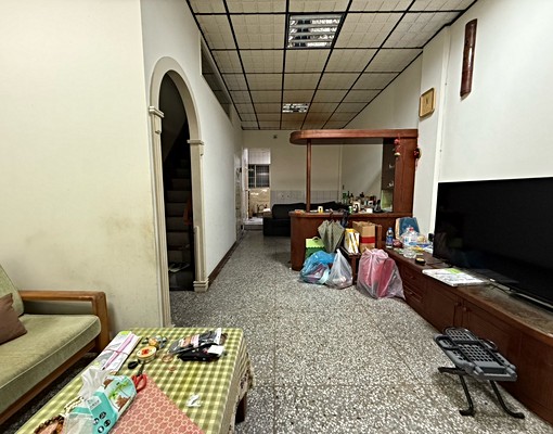 中美街超值3+1房整棟透天店面 - Image 3