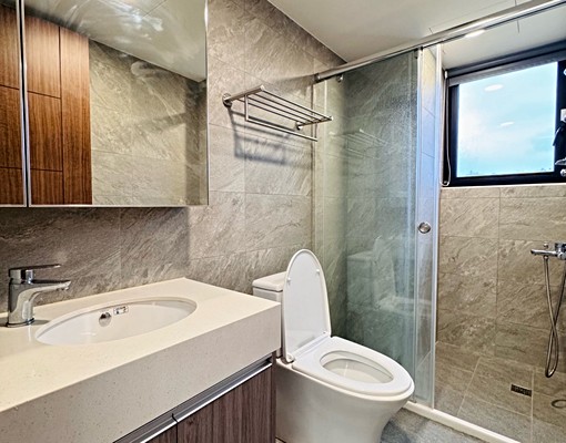 站前商圈｜有陽台｜美裝潢1房1廳｜可租補 - Image 9