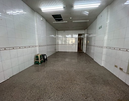 租-小港桂林商圈正三樓店面透天純住家用25000元/月 - Image 2