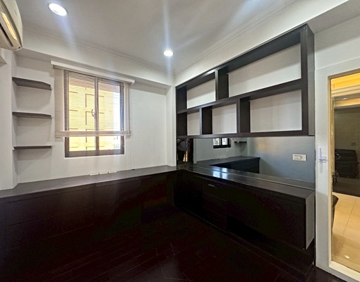 【恩典滿溢】慈文路中正路的電梯六樓整層出租唷 - Image 6