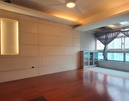 溫馨學區裝潢大2+1房採光優 - Image 1