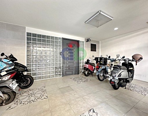 中科世貿東海,漂亮雙人大套房,租金含水,獨洗曬,可租補 - Image 9