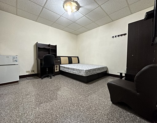 包租婆依依❤️垃圾集中/機車好停/近龜山工業區.車站 - Image 1