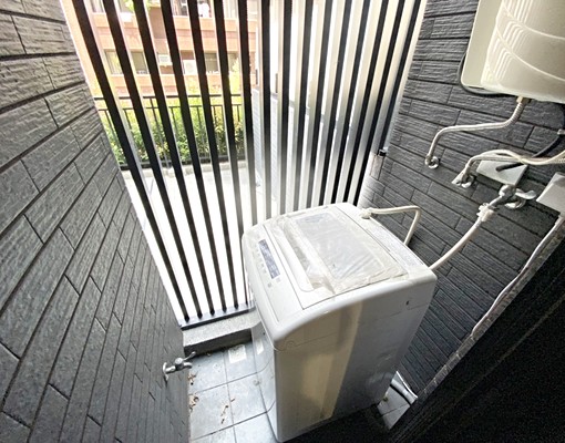 近北區🏙️勤美✨新屋外觀✨系統櫃裝潢🌟陽台獨洗❤️大露台 - Image 3