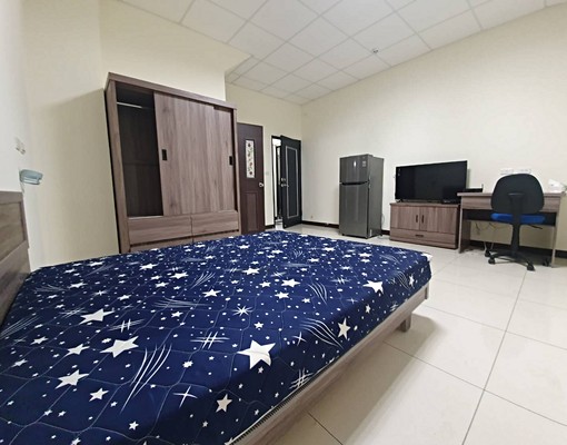 屏東市棒球場近全聯便利商店市內停車一樓大套房 - Image 4