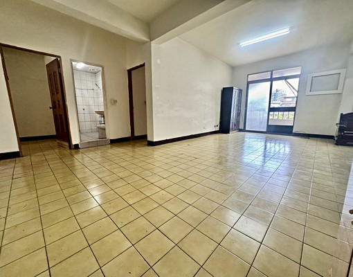 {租}科工館車站&輕軌站超亮三房大空間三樓公寓 - Image 3