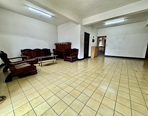 {租}科工館車站&輕軌站超亮三房大空間三樓公寓 - Image 6