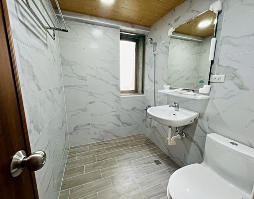 大林新城3房平車電寓租~全新衛浴,全新冷氣4台 - Image 9