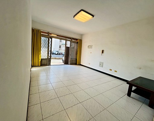 東區大同路一樓寓~租~適個人小型工作室 - Image 5