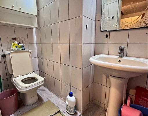 近逢甲商圈🎈1+2樓店面住家🎈可租補可營登 - Image 5