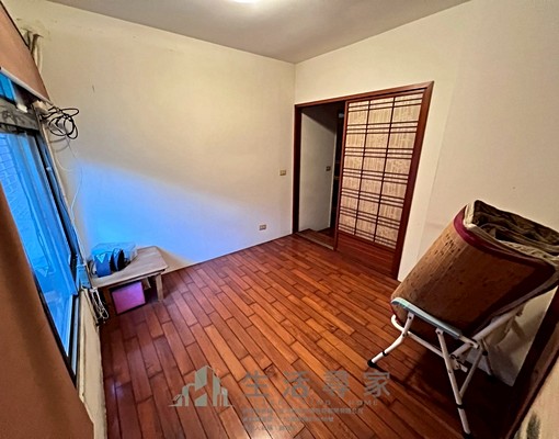 近逢甲商圈🎈1+2樓店面住家🎈可租補可營登 - Image 9