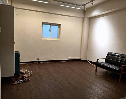 意志力✅一中商圈2樓公寓✅3房新裝修可租補 - Image 1