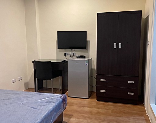 近矽品、科技園區、專屬室內機車位 - Image 1