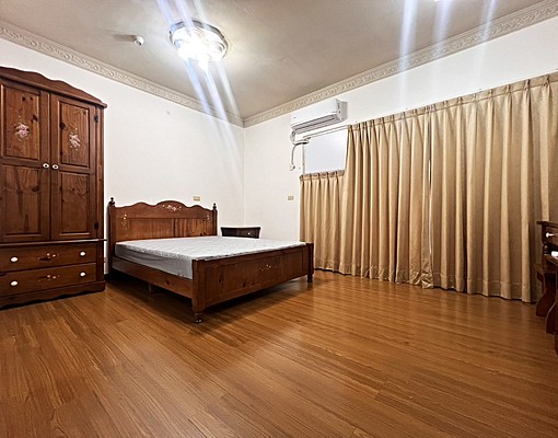 H-秋紅谷中港世紀紅-全配獨洗晒套房+免仲介+可租補 - Image 1