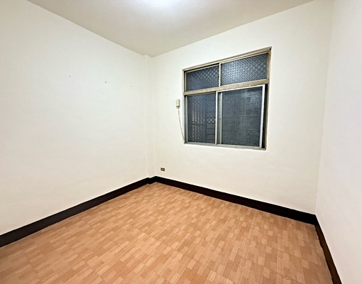 秀山國小對面/低樓層住家3房🏆台大房屋專業服務 - Image 4