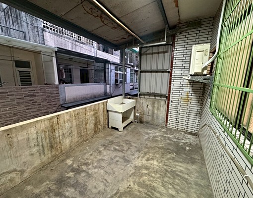 近清大南大校區全新整理6房大透天 - Image 10