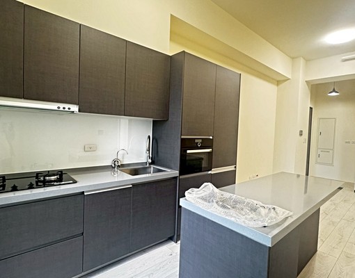 2+1房近高鐵，景觀戶採光佳，租補報稅入籍都可談 - Image 1