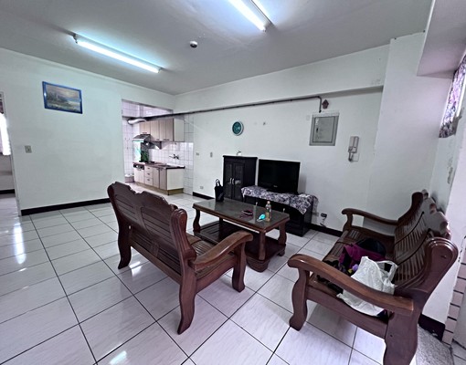 意志力租屋|大里綠意親境|電梯大樓 - Image 1