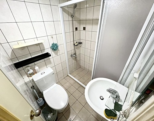 近逢甲大學💖質感溫馨2房✨系統櫃收納✨吧檯式廚房 - Image 4