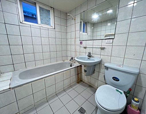 社宅免仲介費~整間整理~宏國甲桂林~2房~ - Image 9