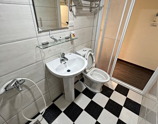 平鎮聯新醫院可寵物可補助開窗電梯套房!!!!!! - Image 5