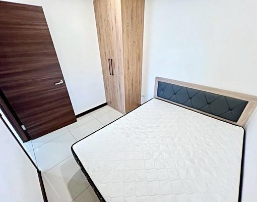 ✨近逢甲高級社區✨✅家具全配✅三房附平車✨絕美夜景陽台 - Image 8