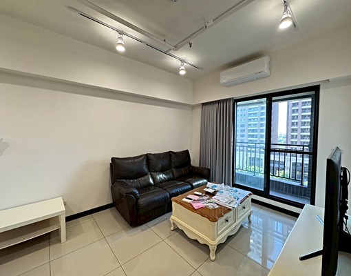 桃園中路重劃區｜大三房車位附傢俱家電｜拎包入住，近商圈、交通 - Image 10