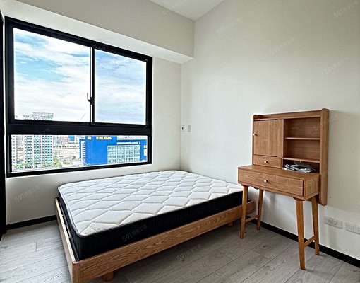 全室木地板，租補入籍報稅皆可談，質感3房採光超好。近高鐵 - Image 5