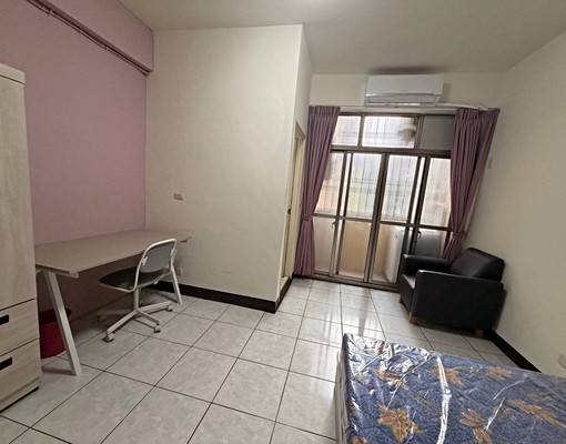 獨洗獨曬大陽台獨立大套房.可租補 - Image 6