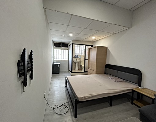 菜寮捷運超值大套房(永慶曾莉萍) - Image 1