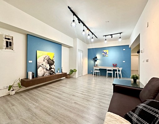 中科榮總澄清✨絕美工業風3+1房|傢俱全有✨可租補戶籍✨可貓 - Image 1