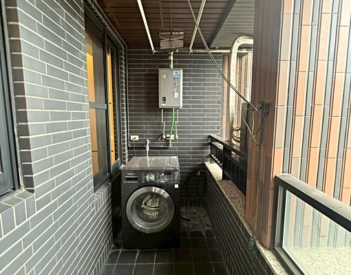 精品兩房有浴缸附贈裝潢家電車位管理費 - Image 2