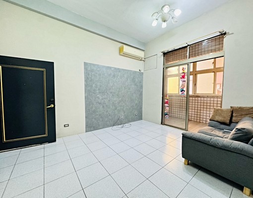 🉑租*入*報*寵/3房含管/近武凌高中/愛買 - Image 5