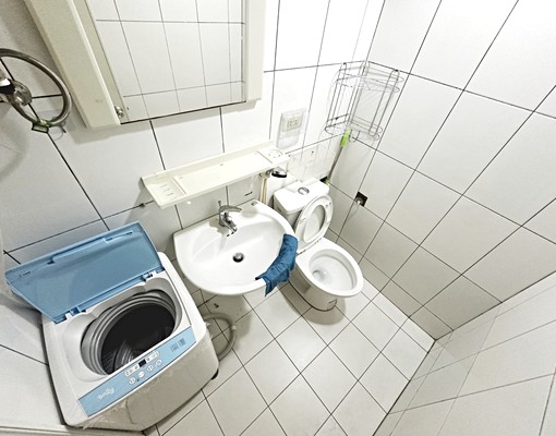 日月光廣場【超值租案】可補助★大空間★獨洗衣機 - Image 4