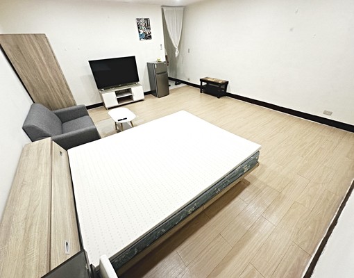 日月光廣場【超值租案】可補助★大空間★獨洗衣機 - Image 3