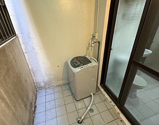 【獨立洗衣機】金山東街獨立後陽台&洗衣機電梯大樓小資套房出租 - Image 9