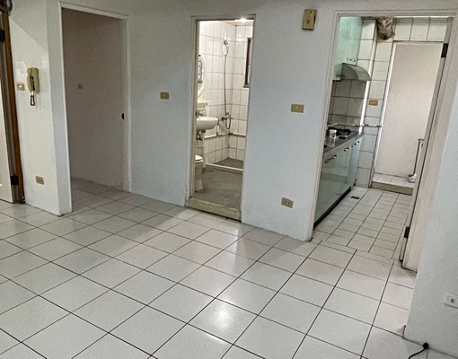 永康三房近交流道~可租補~可入戶籍~歡迎來電賞屋 - Image 4