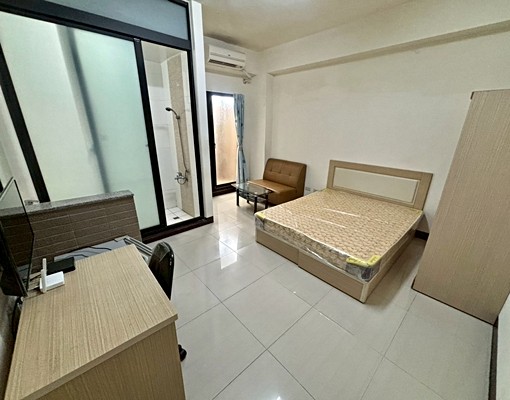 ✨全新✨可租補✨代收包裹✨陽台獨洗✨垃圾集中✨近南科 - Image 1