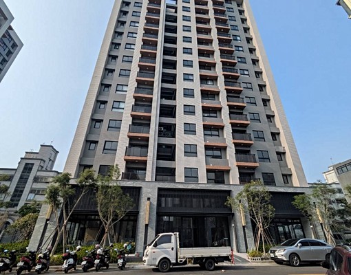 中山富域3房平車-景觀戶-全新未住-裸屋 - Image 1