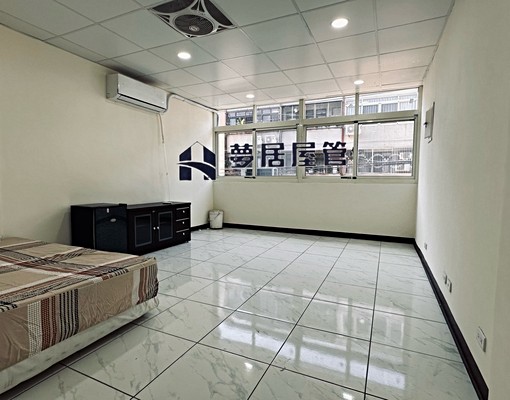 中山路旁全新裝潢✨環境優美✨可營登✨臨12米活路✨透店 - Image 10