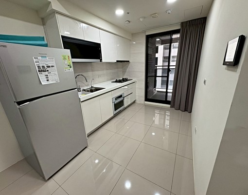 建功特區『三房+平車』全配傢俱｜可租補｜全新屋況全新未住 - Image 3