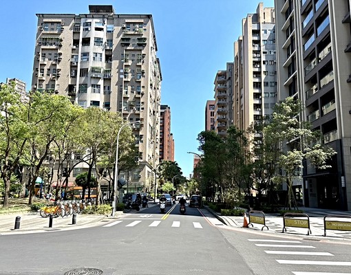 明峰商圈夢想社區旁鶴之湖3房 - Image 4