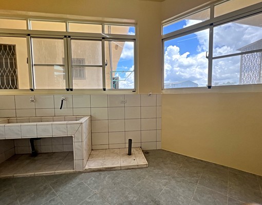 仁武航太園區翻新車庫透天|1客廳2大臥室已裝變頻冷氣 - Image 9