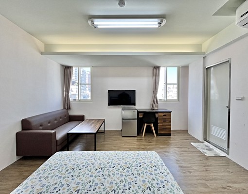 秒殺✅新裝潢✅有電梯✅乾溼分離✅陽台獨洗獨曬 - Image 1