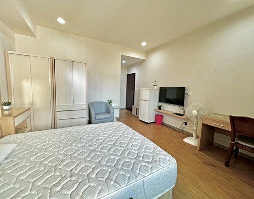 左營高鐵電梯獨立大套房⚡可租補⚡ - Image 3