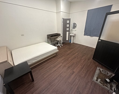 免佣)五權公園【超值租案】獨立陽台★洗衣機★採光優 - Image 3